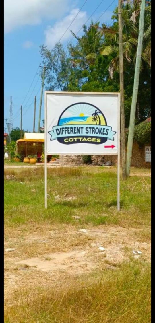 Different Strokes Cottage Ukunda Buitenkant foto